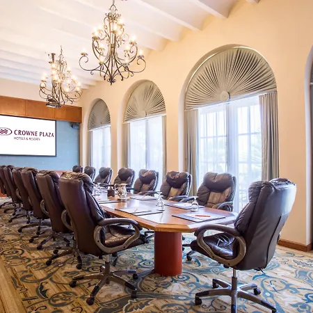 Crowne Plaza Phoenix - Chandler Golf Resort By Ihg