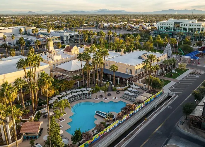 Crowne Plaza Phoenix - Golf By Ihg Resort 4*