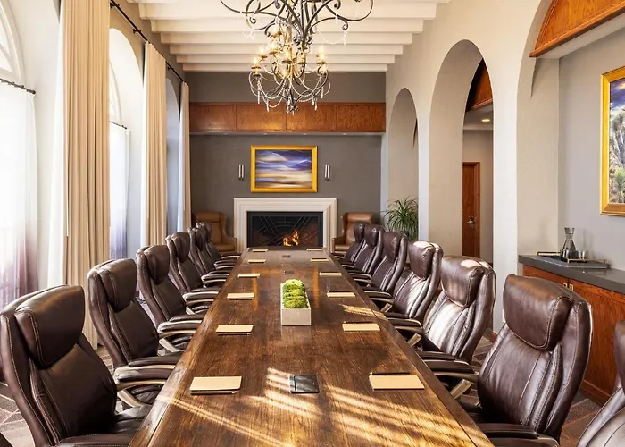 Crowne Plaza Phoenix - Golf By Ihg Chandler