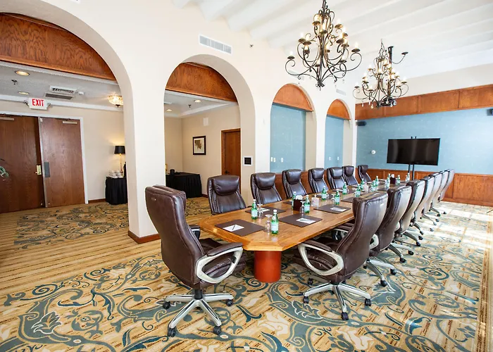 Resort Crowne Plaza Phoenix - Golf By Ihg Chandler