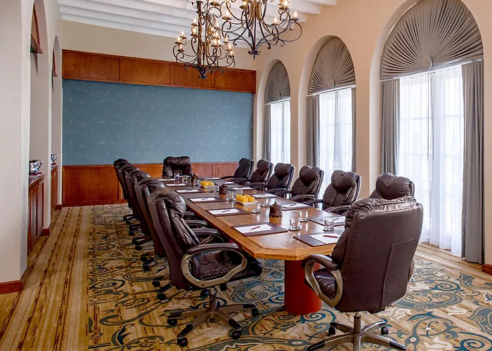 Crowne Plaza Phoenix - Golf By Ihg Resort