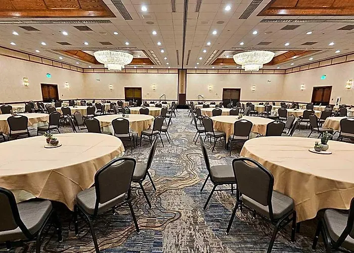 Resort Crowne Plaza Phoenix - Golf By Ihg Chandler