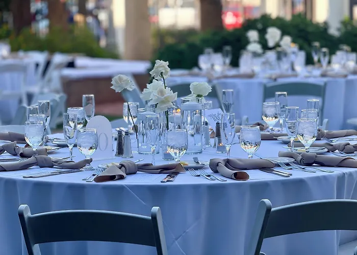 Crowne Plaza Phoenix - Golf By Ihg 4*